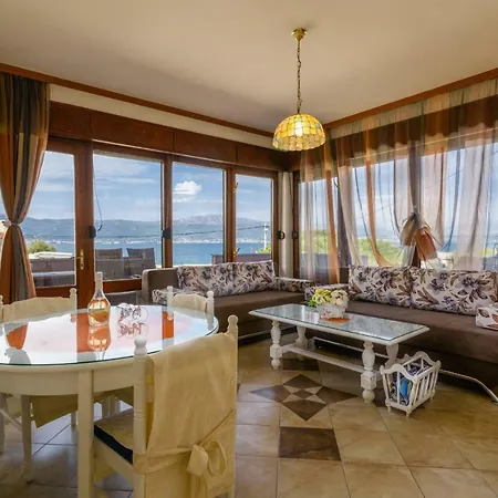 Domic Apartman